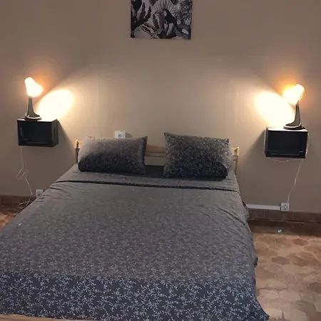 Casa Laureles Guest house