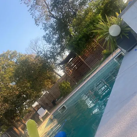 Casa Laureles * Pilas