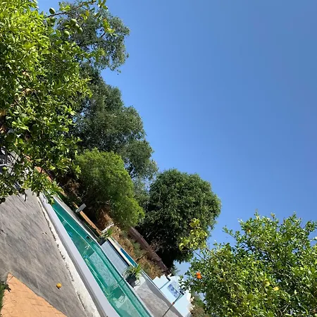 Casa Laureles Guest house